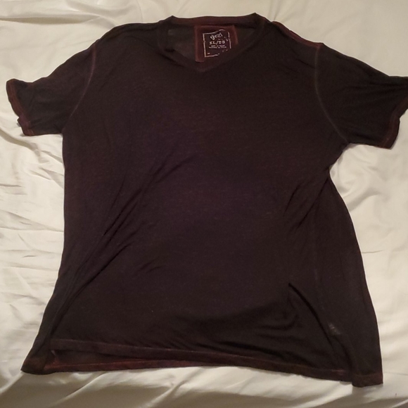 Men's shirt - Picture 2 of 2